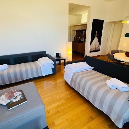 Politeama Suite In The Heart Of The City Palermo Exterior foto