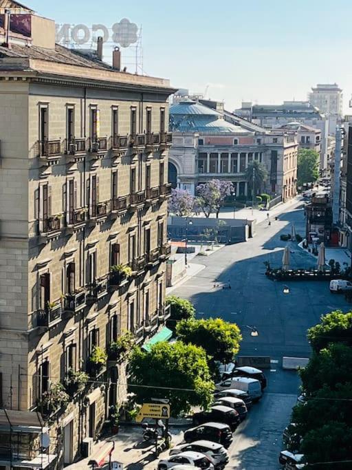 Politeama Suite In The Heart Of The City Palermo Exterior foto