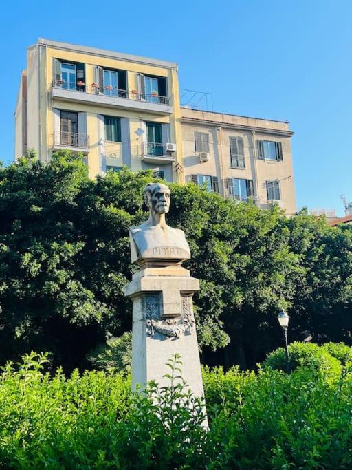 Politeama Suite In The Heart Of The City Palermo Exterior foto